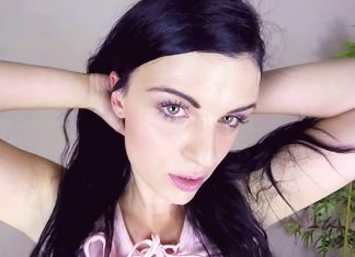 Alice Nice Casting VR Porn